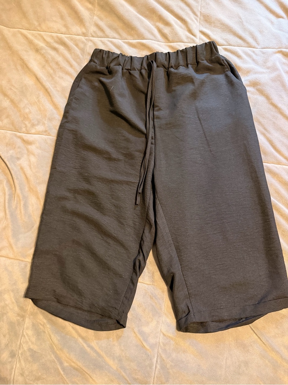Small Capris